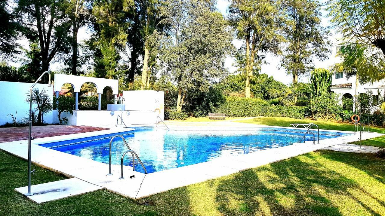 Appartement Apartamento Con Vistas Al Campo De Golf Y Piscina à Fuengirola Extérieur photo